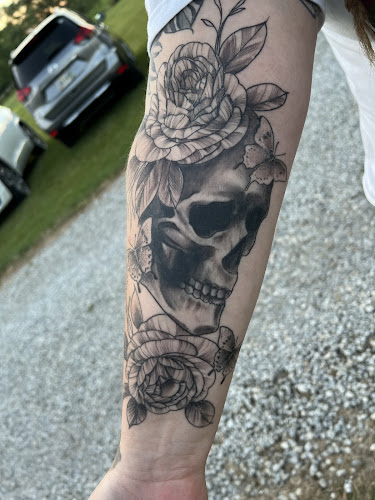 Work by Flora and Fauna Artistry