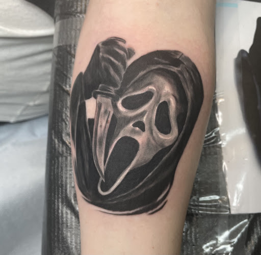 Work by Sin in Skin Ink