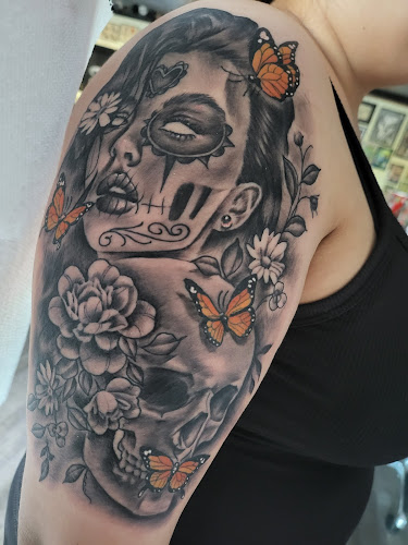 Work by Dark Horse 17 Tattoo