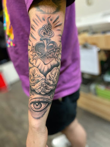 Work by Saints x Sinners nyc / tattoo