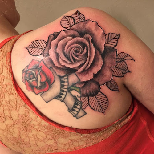 Work by Habitual Ink Casselberry
