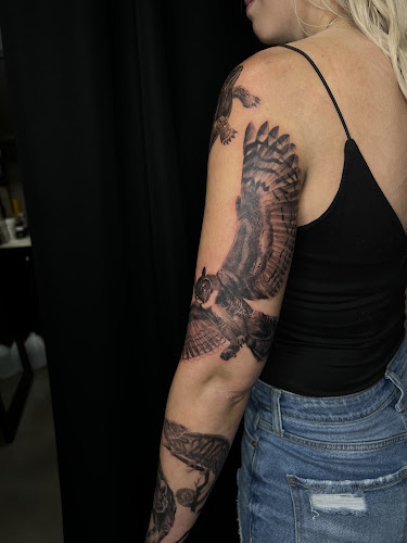 Work by Charlotte Tattoo Ink