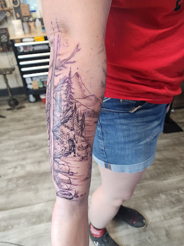 Work by Sailor Bob's Tattoo Parlor