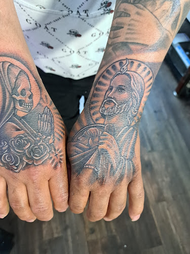 Work by La Calavera tattoo & piercing