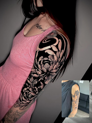 Work by Royal Nine Tattoo