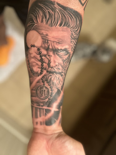 Work by Skindalous Ink