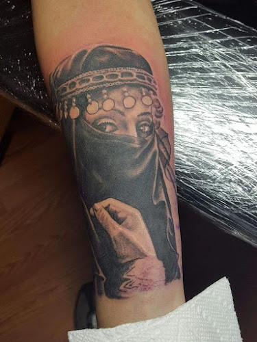 Work by Live 2 Imagine Tattoo Studio