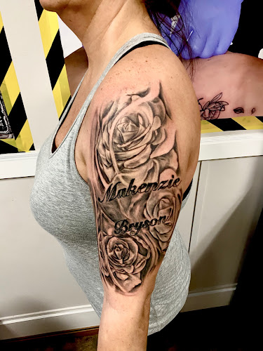Work by Inkaholicz Tattoos&Piercings