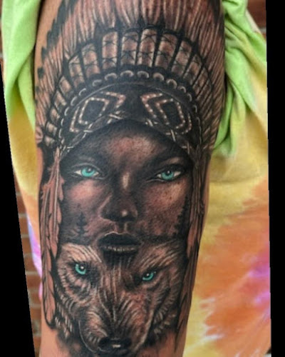 Work by Tattoo Saloon