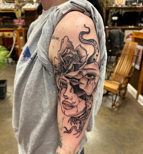 Work by House of Holland Tattoo Emporium