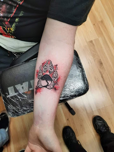 Work by Shifting Tides Tattoo