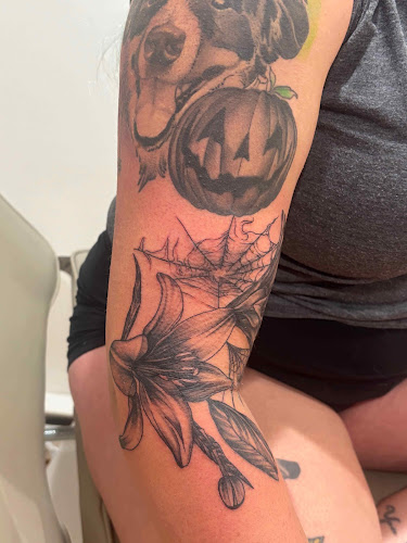 Work by Honey Bee Tattoo Co.
