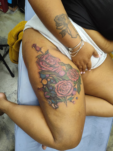 Work by Unks' Tattoo