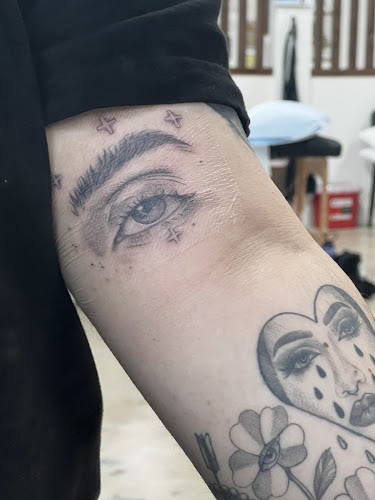 Work by Artistic Grind tattoo