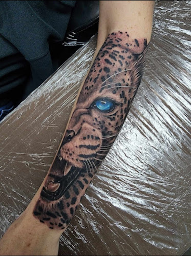 Work by Awesome Tat-2-U