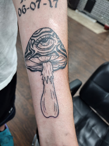 Work by New skin tattoo