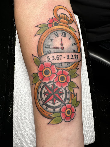 Work by Nebraska Electric Tattoo Company