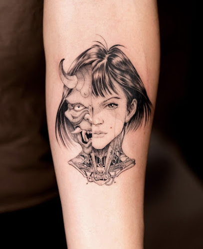 Work by Vism Studio