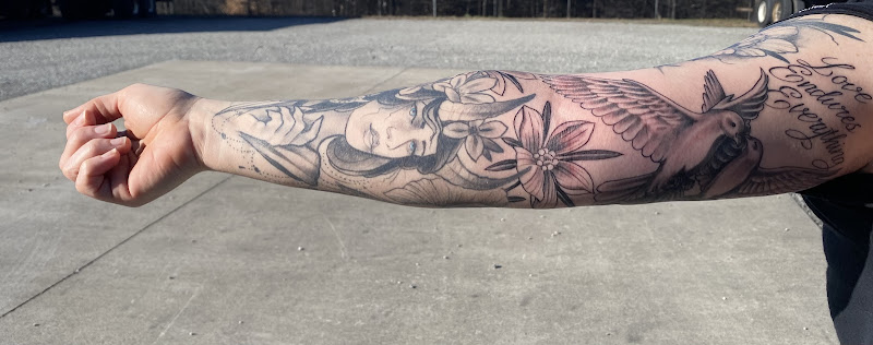Work by Mama Tried Tattoo Parlour