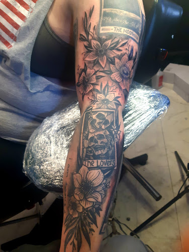 Work by Planet Tattooine