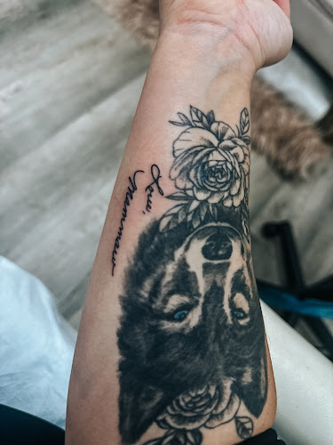 Work by Gossamer Ink
