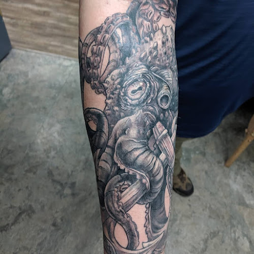 Work by Dreamwalker Tattoo & Body Piercing