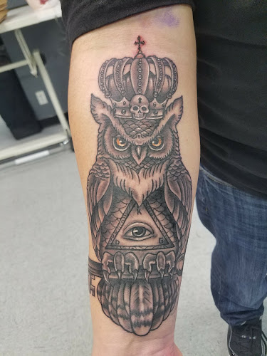 Work by Virginia Class Tattoo(moved to Old Town) Visionaries