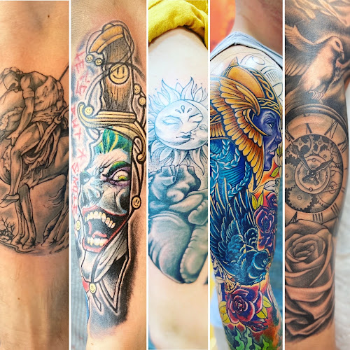 Work by Aesthetic Ink