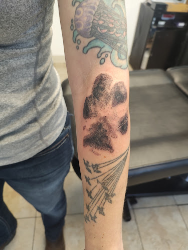 Work by 42 Tattoo