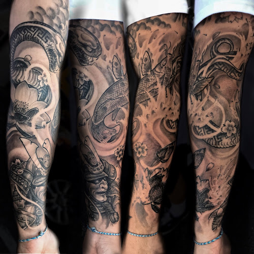 Work by Cobra Kiss Tattoo