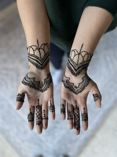 Work by Henna By Nisha Soni