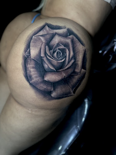 Work by Banks Tattoo and Piercing