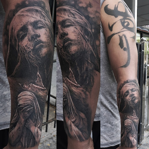 Work by Lethe Tattoo