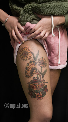 Work by Tattoo Tribe. (English,Spanish & Portuguese)
