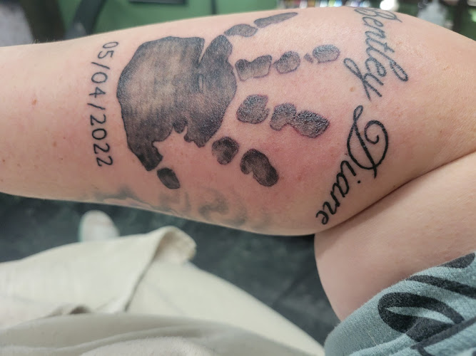 Work by Aaron's Tattoo