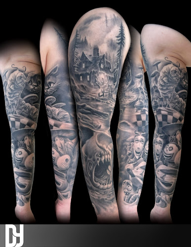 Work by Skanvas Tattoo
