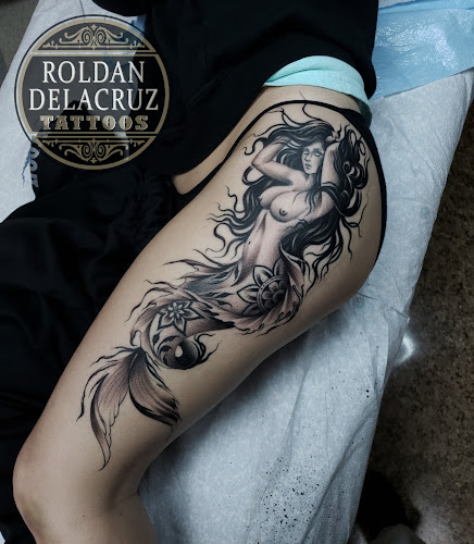 Work by Roldan's Tattoo Studio