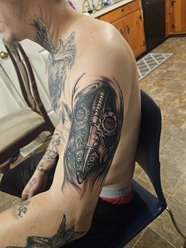 Work by Traveling Around Tattoo Studio