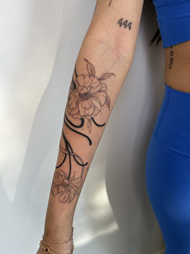 Work by Leah Likes Skin