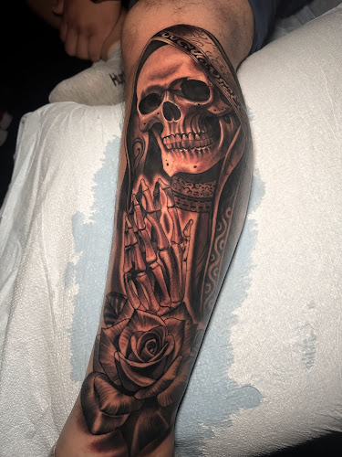 Work by Santa Cruz ink Nc