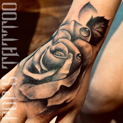 Work by Pop's Tattoo
