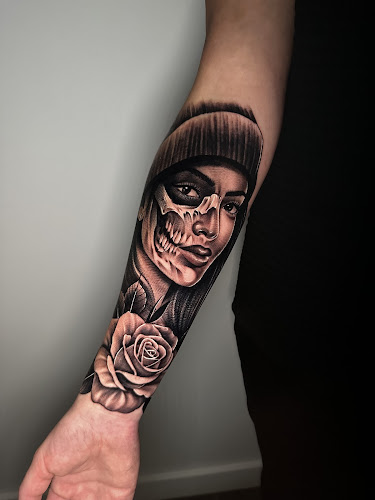 Work by Diverse Illusions Tattoo 3