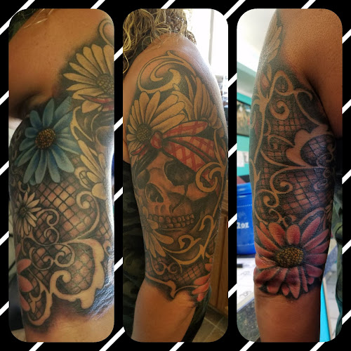 Work by Pick Your Pleasure Tattoos & Piercings