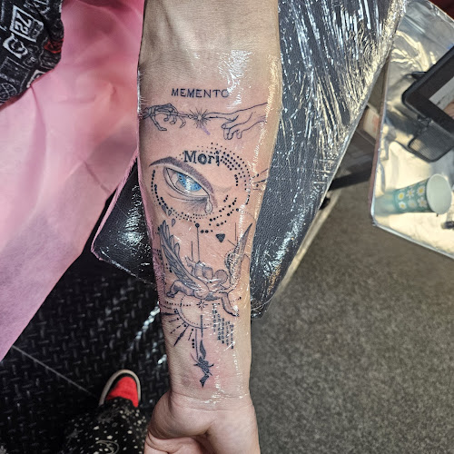 Work by Bee's Knees Tattoo